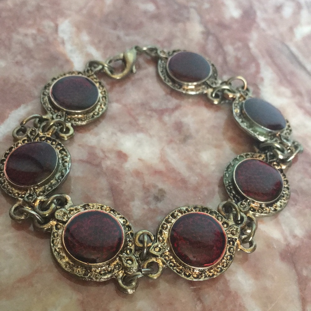 Ruby Red Bracelet - Picture 3 of 15